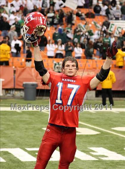 Thumbnail 1 in Schalmont vs. Hornell (NYSPHSAA Class B Final) photogallery.
