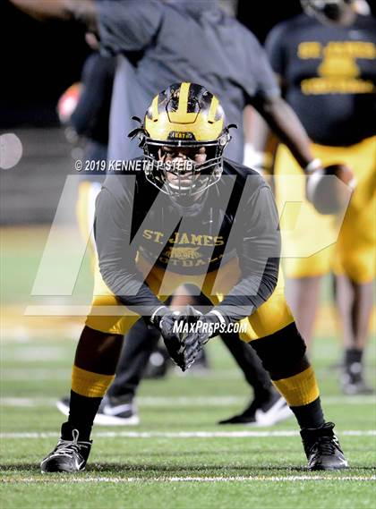 Thumbnail 3 in Brusly @ St. James (LHSAA 3A Quarterfinal) photogallery.