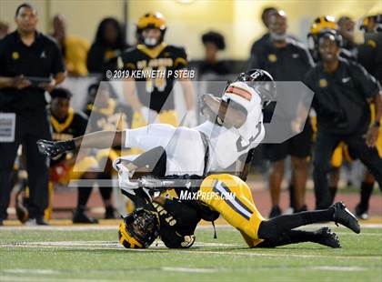 Thumbnail 2 in Brusly @ St. James (LHSAA 3A Quarterfinal) photogallery.