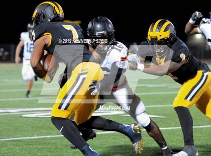 Thumbnail 3 in Brusly @ St. James (LHSAA 3A Quarterfinal) photogallery.