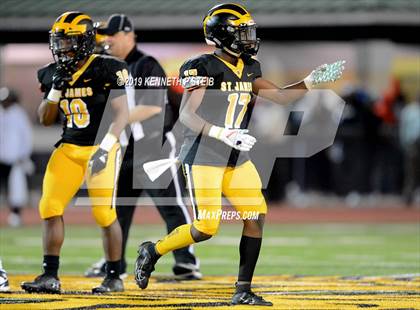 Thumbnail 2 in Brusly @ St. James (LHSAA 3A Quarterfinal) photogallery.