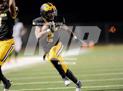 Thumbnail 1 in Brusly @ St. James (LHSAA 3A Quarterfinal) photogallery.