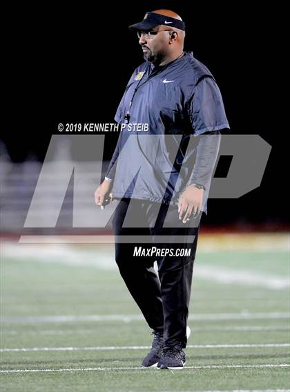 Thumbnail 2 in Brusly @ St. James (LHSAA 3A Quarterfinal) photogallery.