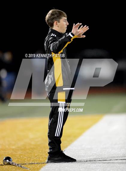 Thumbnail 3 in Brusly @ St. James (LHSAA 3A Quarterfinal) photogallery.