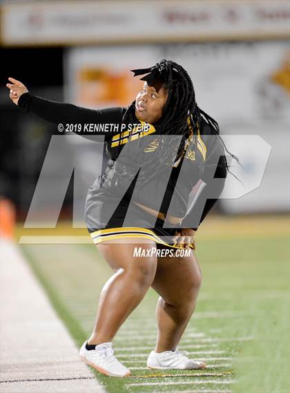 Thumbnail 2 in Brusly @ St. James (LHSAA 3A Quarterfinal) photogallery.