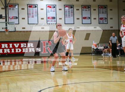 Thumbnail 2 in Grand Forks Central vs. Red River photogallery.