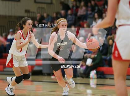 Thumbnail 2 in Grand Forks Central vs. Red River photogallery.