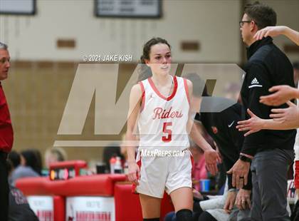 Thumbnail 3 in Grand Forks Central vs. Red River photogallery.