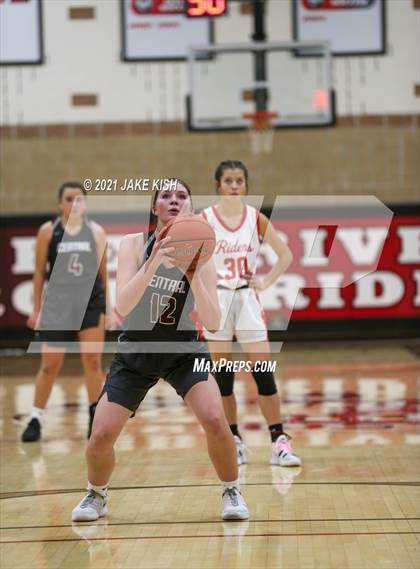 Thumbnail 1 in Grand Forks Central vs. Red River photogallery.