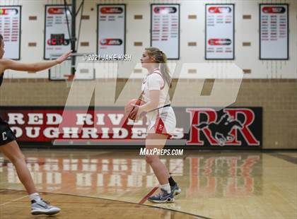 Thumbnail 1 in Grand Forks Central vs. Red River photogallery.