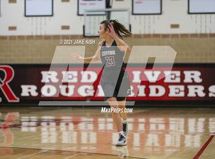 Thumbnail 3 in Grand Forks Central vs. Red River photogallery.