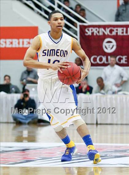 Thumbnail 1 in Findlay Prep vs. Simeon (Spalding Hoophall Classic) photogallery.