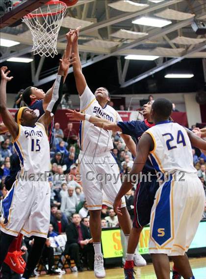 Thumbnail 1 in Findlay Prep vs. Simeon (Spalding Hoophall Classic) photogallery.