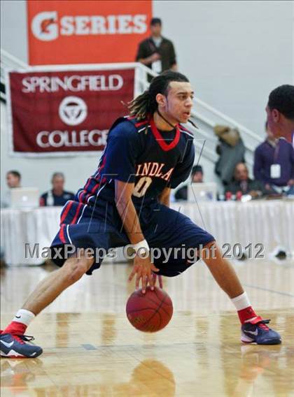 Thumbnail 2 in Findlay Prep vs. Simeon (Spalding Hoophall Classic) photogallery.