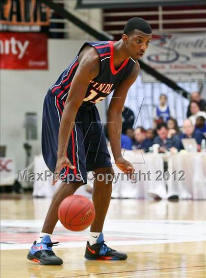 Thumbnail 3 in Findlay Prep vs. Simeon (Spalding Hoophall Classic) photogallery.