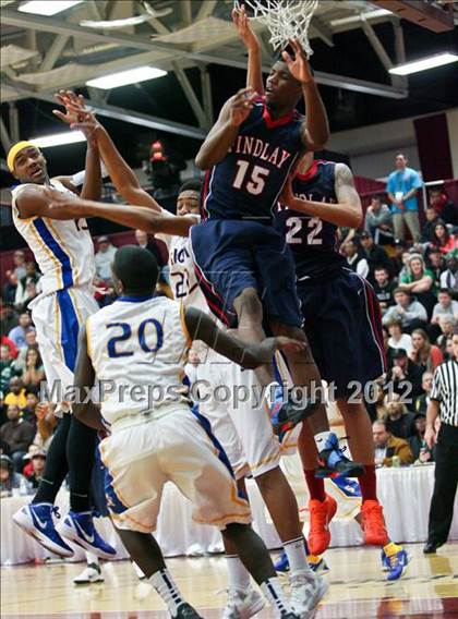 Thumbnail 2 in Findlay Prep vs. Simeon (Spalding Hoophall Classic) photogallery.