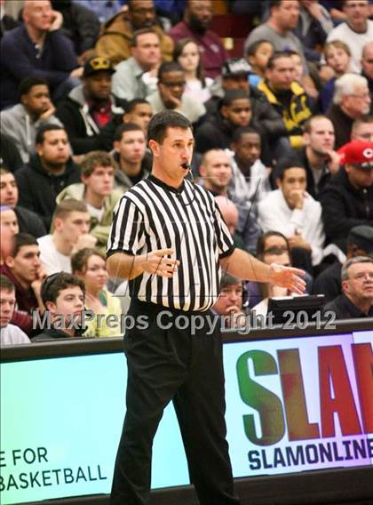 Thumbnail 2 in Findlay Prep vs. Simeon (Spalding Hoophall Classic) photogallery.