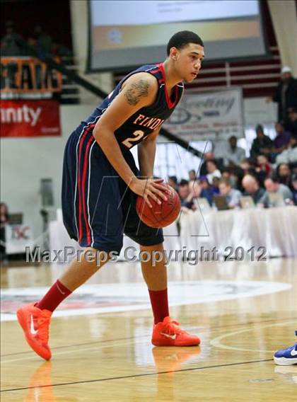 Thumbnail 1 in Findlay Prep vs. Simeon (Spalding Hoophall Classic) photogallery.