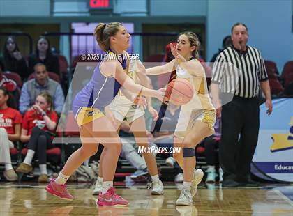 Thumbnail 1 in Walter Panas vs. Mahopac (NYSPHSAA Section 1 Class AA Semifinal) photogallery.