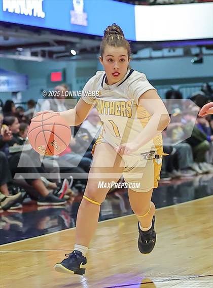 Thumbnail 3 in Walter Panas vs. Mahopac (NYSPHSAA Section 1 Class AA Semifinal) photogallery.