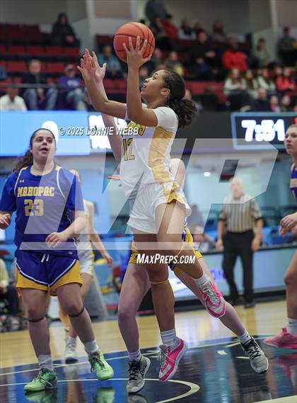 Thumbnail 1 in Walter Panas vs. Mahopac (NYSPHSAA Section 1 Class AA Semifinal) photogallery.