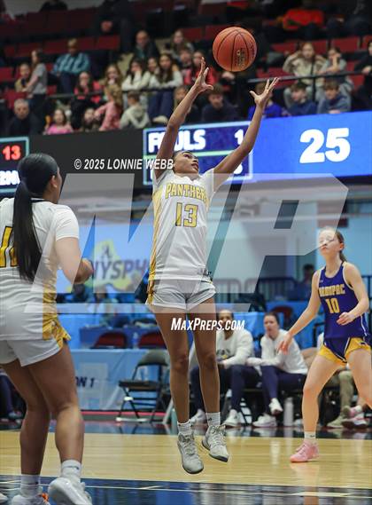 Thumbnail 2 in Walter Panas vs. Mahopac (NYSPHSAA Section 1 Class AA Semifinal) photogallery.