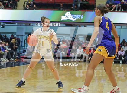 Thumbnail 2 in Walter Panas vs. Mahopac (NYSPHSAA Section 1 Class AA Semifinal) photogallery.