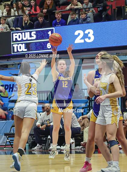 Thumbnail 3 in Walter Panas vs. Mahopac (NYSPHSAA Section 1 Class AA Semifinal) photogallery.