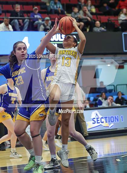 Thumbnail 1 in Walter Panas vs. Mahopac (NYSPHSAA Section 1 Class AA Semifinal) photogallery.