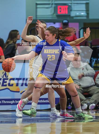 Thumbnail 3 in Walter Panas vs. Mahopac (NYSPHSAA Section 1 Class AA Semifinal) photogallery.