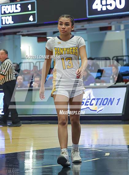 Thumbnail 1 in Walter Panas vs. Mahopac (NYSPHSAA Section 1 Class AA Semifinal) photogallery.