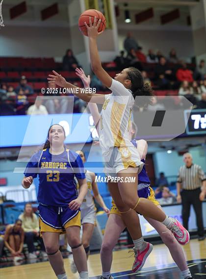 Thumbnail 2 in Walter Panas vs. Mahopac (NYSPHSAA Section 1 Class AA Semifinal) photogallery.