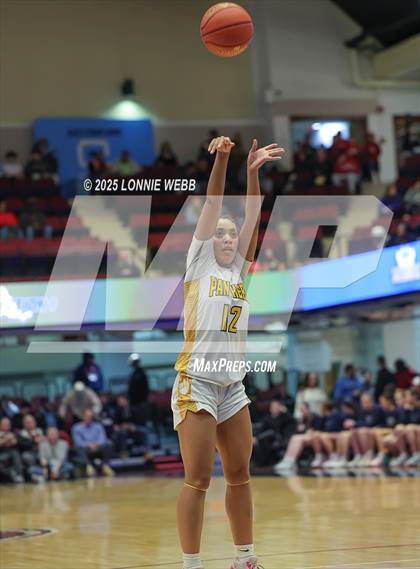 Thumbnail 3 in Walter Panas vs. Mahopac (NYSPHSAA Section 1 Class AA Semifinal) photogallery.