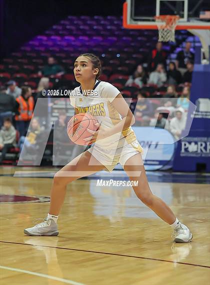 Thumbnail 1 in Walter Panas vs. Mahopac (NYSPHSAA Section 1 Class AA Semifinal) photogallery.