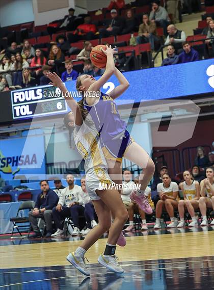 Thumbnail 2 in Walter Panas vs. Mahopac (NYSPHSAA Section 1 Class AA Semifinal) photogallery.