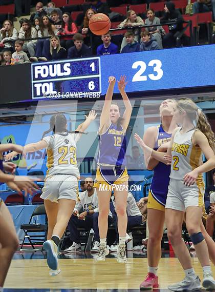 Thumbnail 1 in Walter Panas vs. Mahopac (NYSPHSAA Section 1 Class AA Semifinal) photogallery.