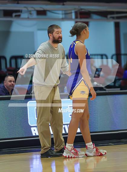 Thumbnail 2 in Walter Panas vs. Mahopac (NYSPHSAA Section 1 Class AA Semifinal) photogallery.