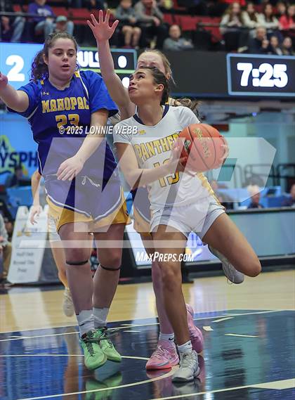 Thumbnail 3 in Walter Panas vs. Mahopac (NYSPHSAA Section 1 Class AA Semifinal) photogallery.