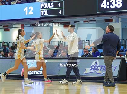 Thumbnail 1 in Walter Panas vs. Mahopac (NYSPHSAA Section 1 Class AA Semifinal) photogallery.