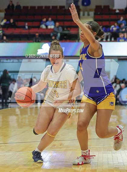 Thumbnail 3 in Walter Panas vs. Mahopac (NYSPHSAA Section 1 Class AA Semifinal) photogallery.
