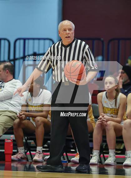 Thumbnail 2 in Walter Panas vs. Mahopac (NYSPHSAA Section 1 Class AA Semifinal) photogallery.