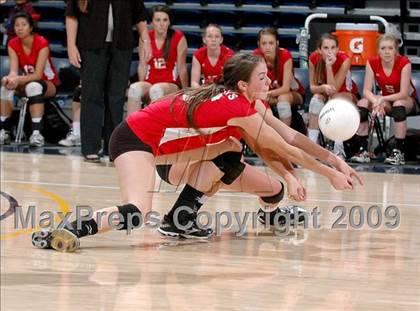 Thumbnail 2 in Archbishop Mitty vs. Redlands East Valley (CIF D2 State Final) photogallery.