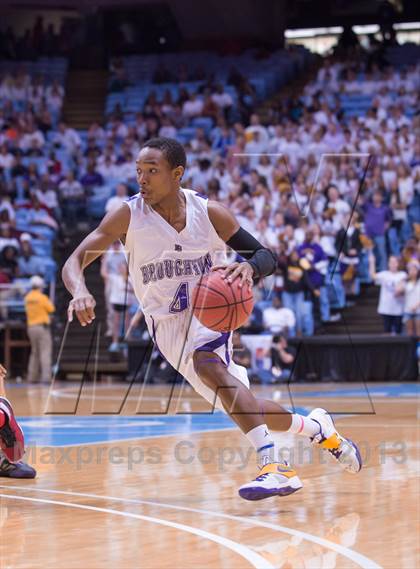 Thumbnail 1 in Broughton vs Olympic (NCHSAA 4A Final) photogallery.