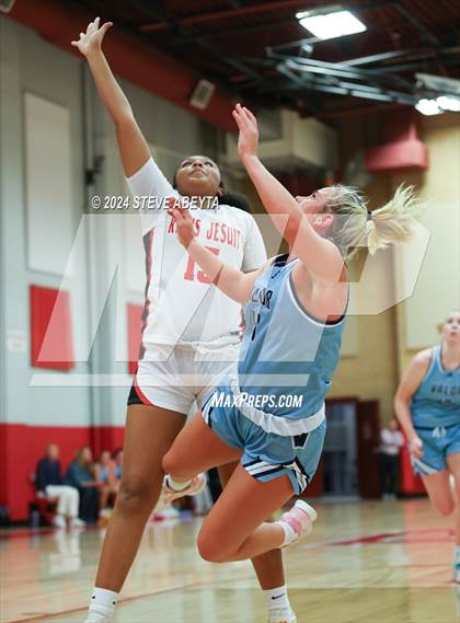 Thumbnail 2 in Valor Christian @ Regis Jesuit photogallery.