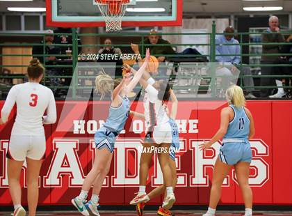 Thumbnail 3 in Valor Christian @ Regis Jesuit photogallery.