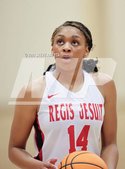 Thumbnail 2 in Valor Christian @ Regis Jesuit photogallery.