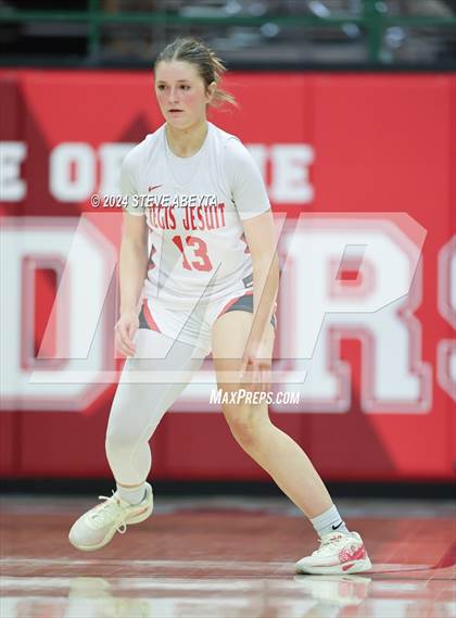 Thumbnail 2 in Valor Christian @ Regis Jesuit photogallery.