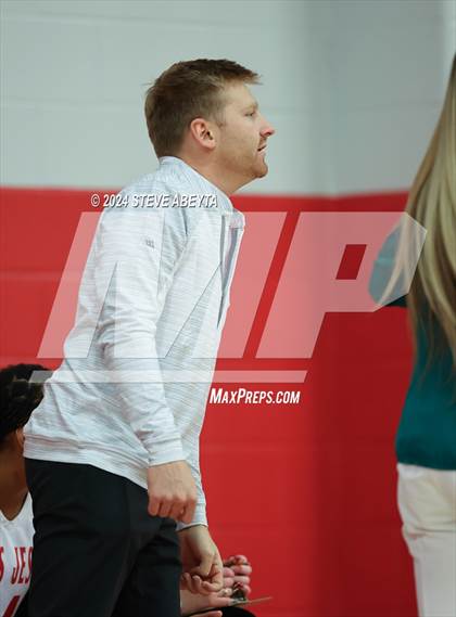 Thumbnail 1 in Valor Christian @ Regis Jesuit photogallery.