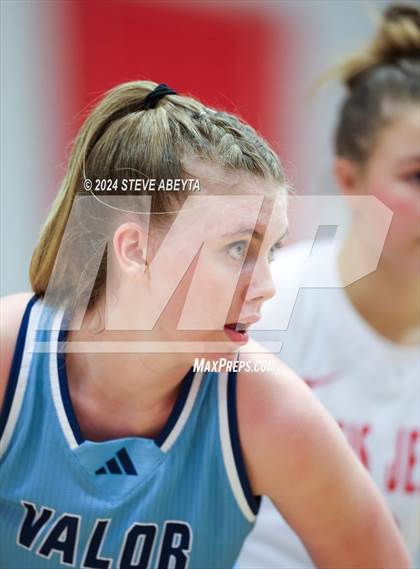 Thumbnail 3 in Valor Christian @ Regis Jesuit photogallery.