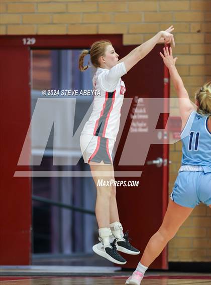 Thumbnail 2 in Valor Christian @ Regis Jesuit photogallery.